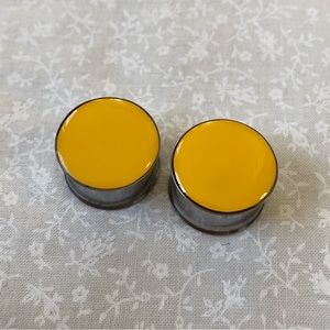 3/4" or 19mm Dandelion Yellow Plugs